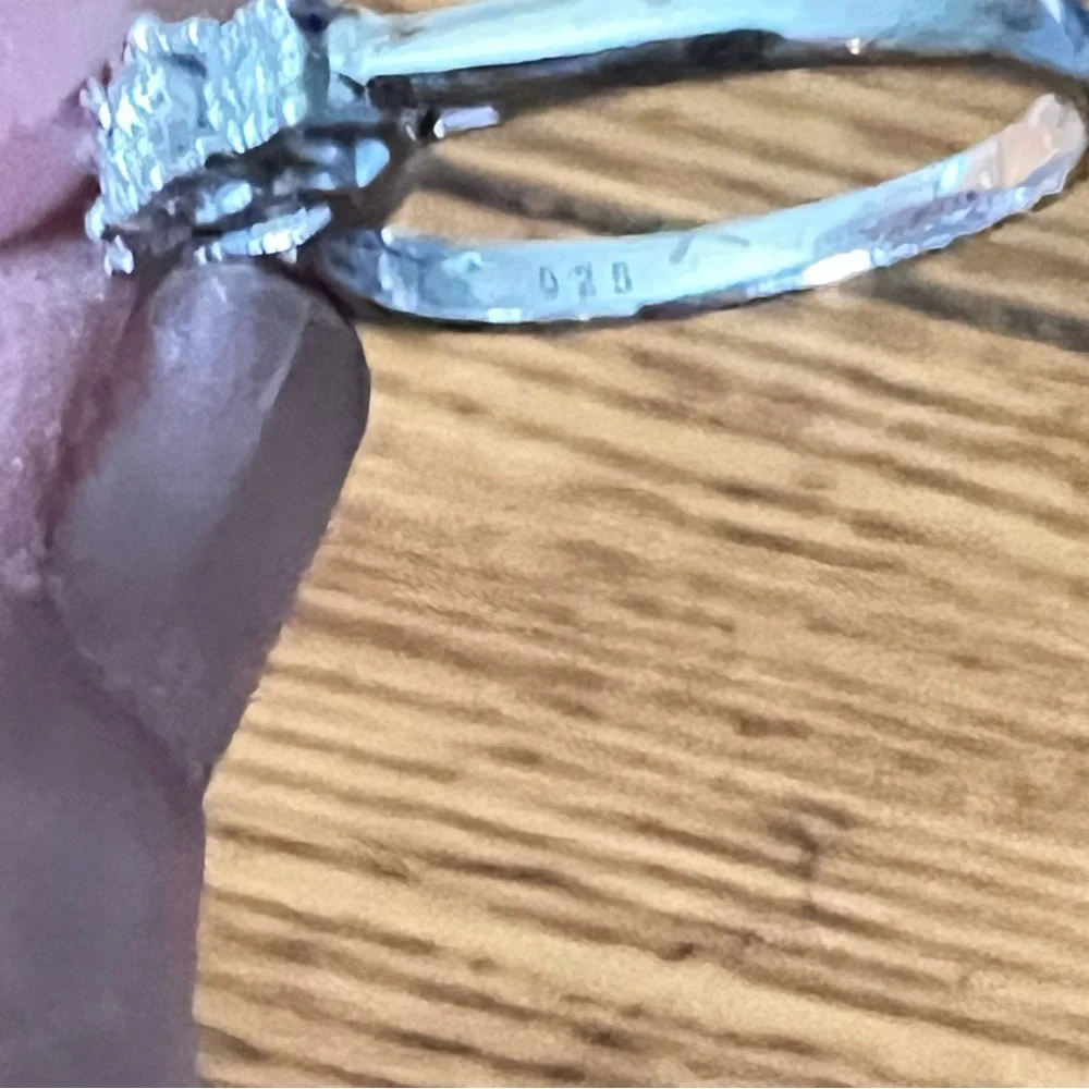Trumiracle 1/10 Carat Total Weight 3-Stone Diamond Ring set in Sterling Silver